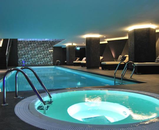 5 Stars - Luxury Premium Wellness